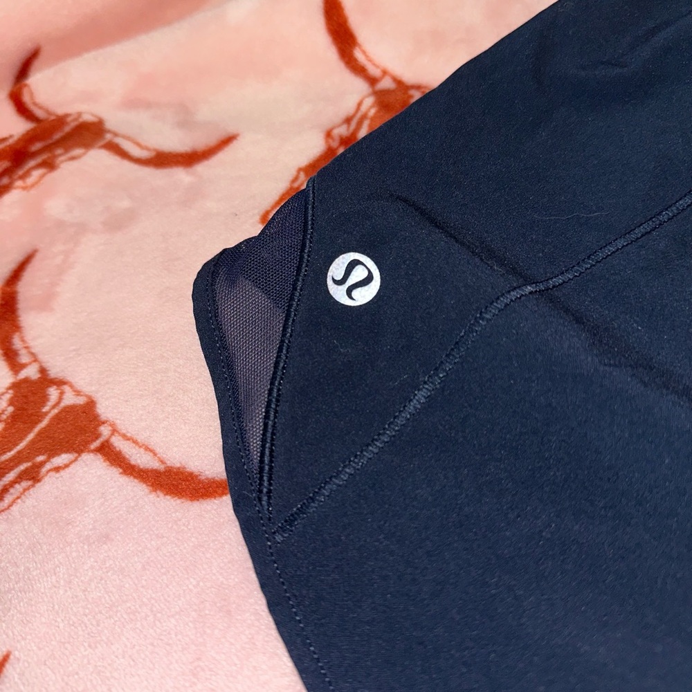 Hotty Hot High-Rise Lined Short 4" Size 4 in True Navy - Picture 8 of 10